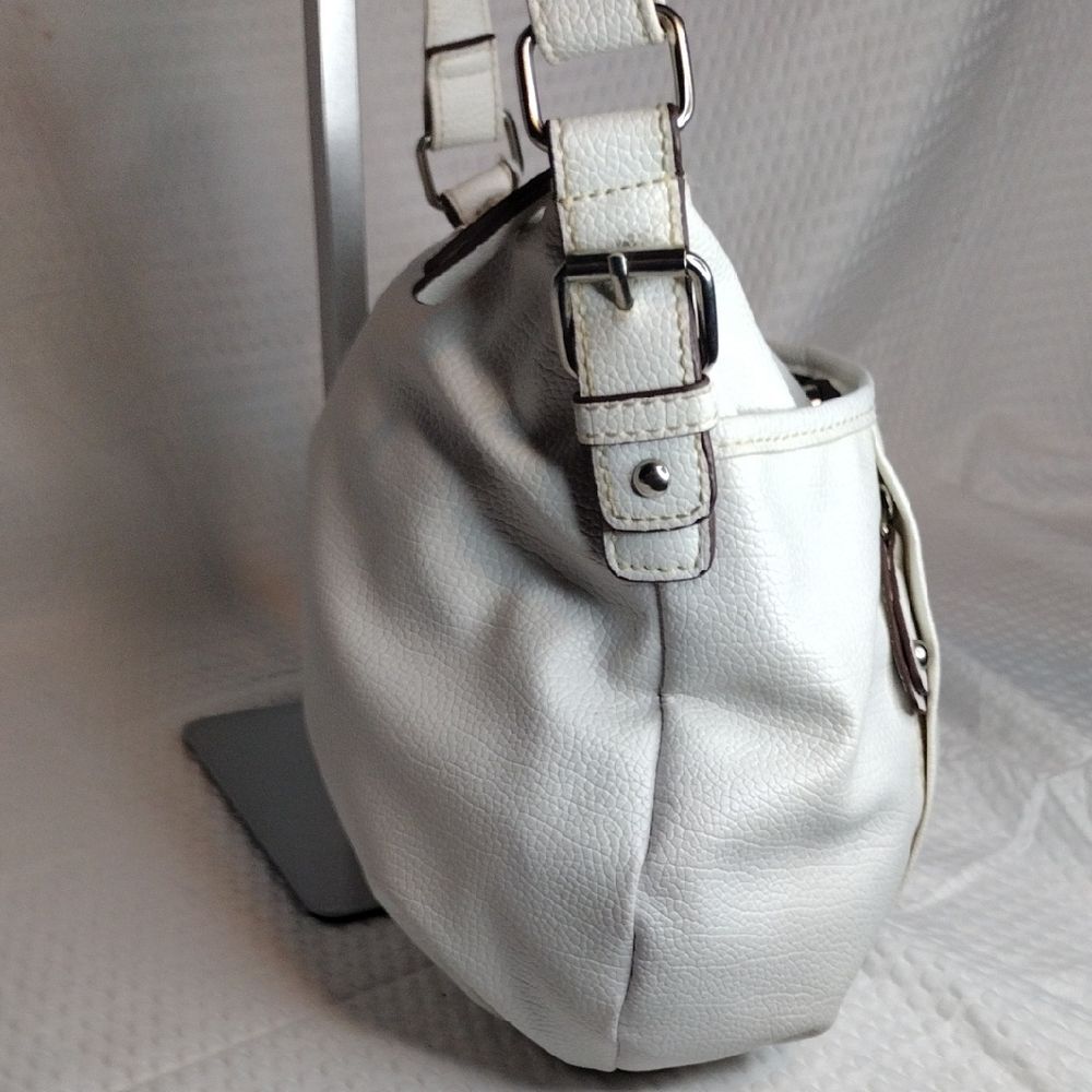 Nine & Co. White Shoulder Bag - Picture 3 of 11